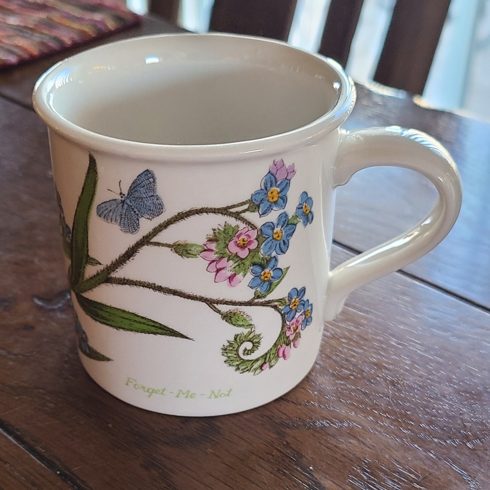 Portmeirion Botanic Garden demitasse cup excellent condition🐣